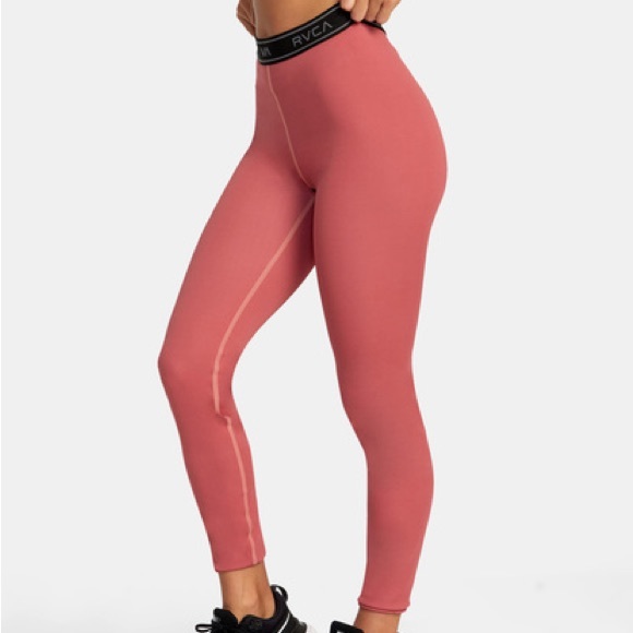 RVCA Pants - NWT: RVCA - Base Legging - Size S/8